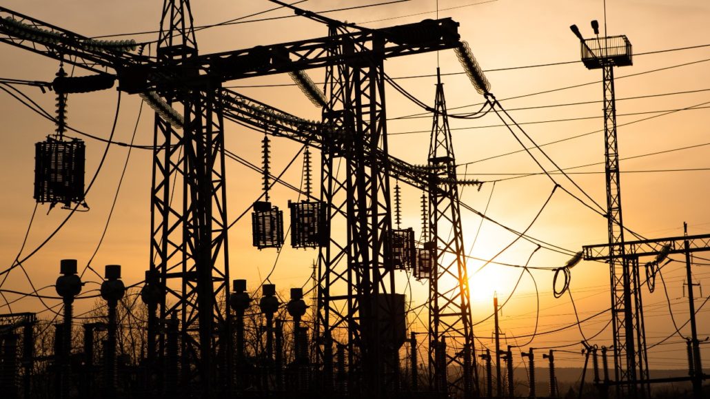 White Paper Highlight: Empowering Electrical Wholesalers | B2BE
