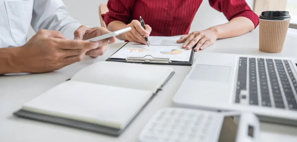 Consolidated-Invoicing-Smarter-Way-To-Simplify-Billing-B2BE-Blog-1536x1024 Consolidated-Invoicing-Smarter-Way-To-Simplify-Billing-B2BE-Blog-1536x1024