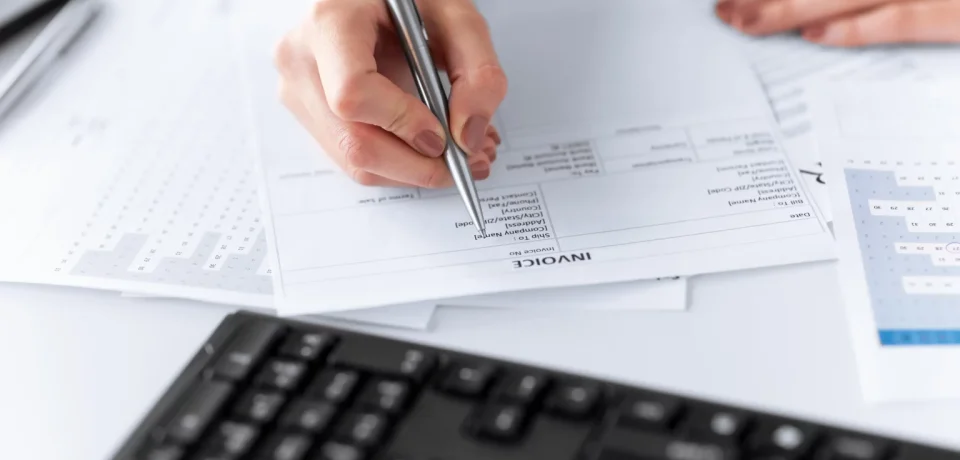 Invoice-Software-Most-Important-Features-B2BE-Blog-1536x1040